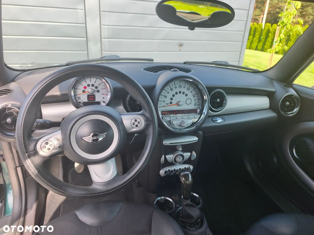 MINI Cooper 50 Mayfair - 19