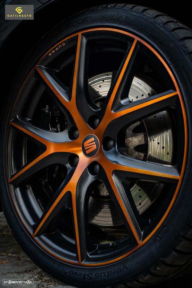 SEAT Leon ST 2.0 TSI S&S 4Drive DSG Cupra 300 Edition Carbon - 13