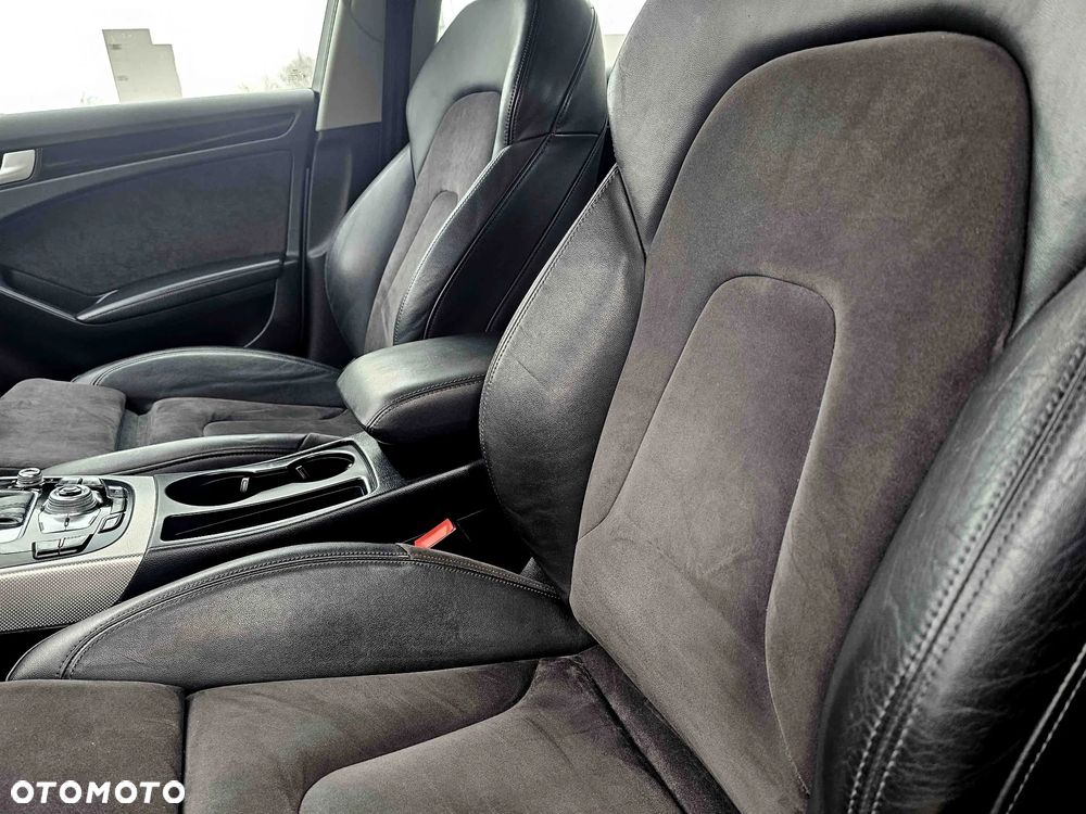 Audi A4 Avant 2.0 TDI Quattro Sport S tronic - 14