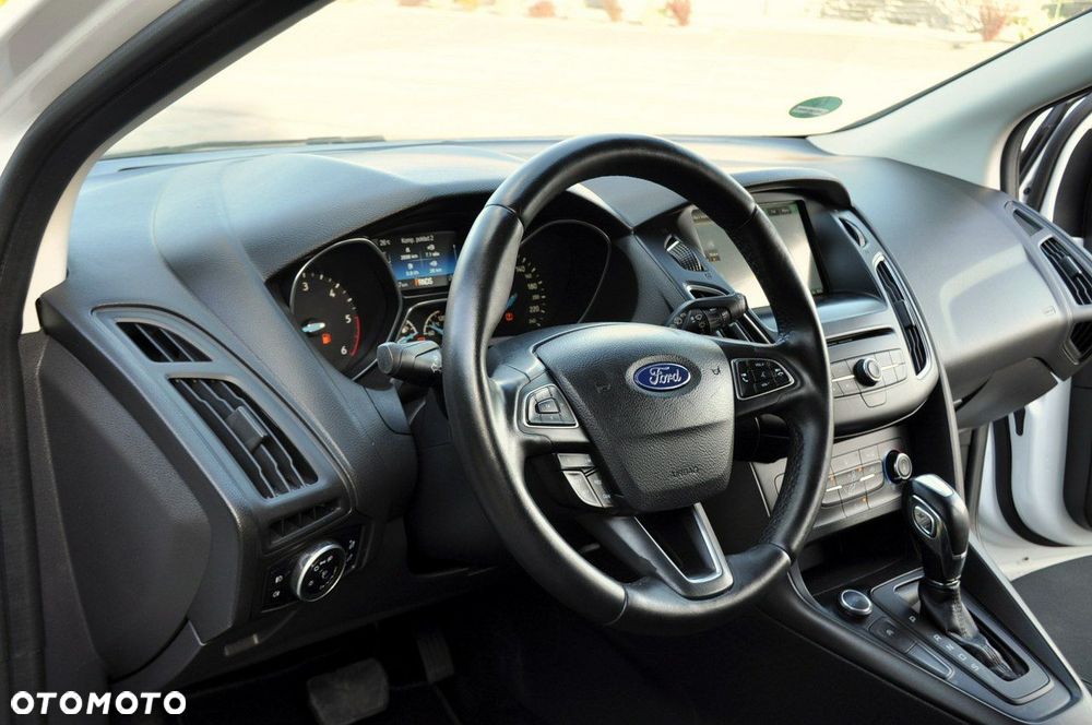Ford Focus - 22