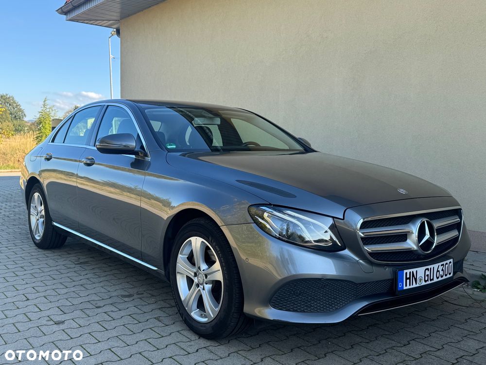 Mercedes-Benz Klasa E 200 9G-TRONIC Avantgarde - 2