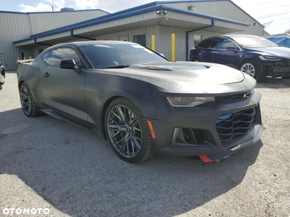 Chevrolet Camaro - 5