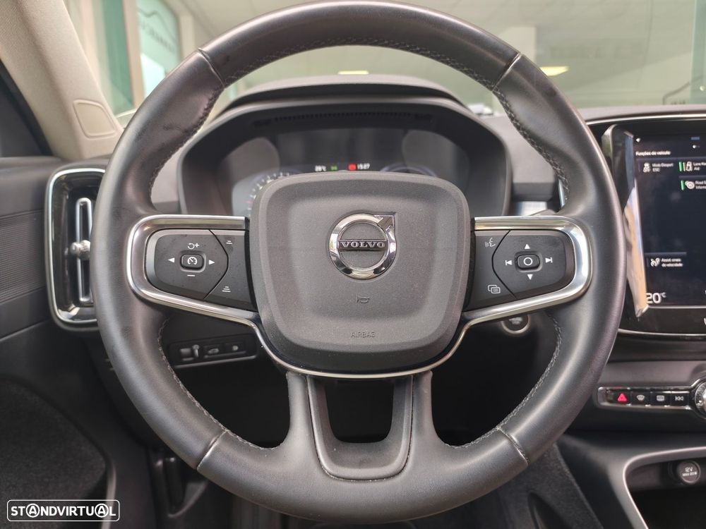 Volvo XC 40 1.5 T4 PHEV Core — fotografia 28