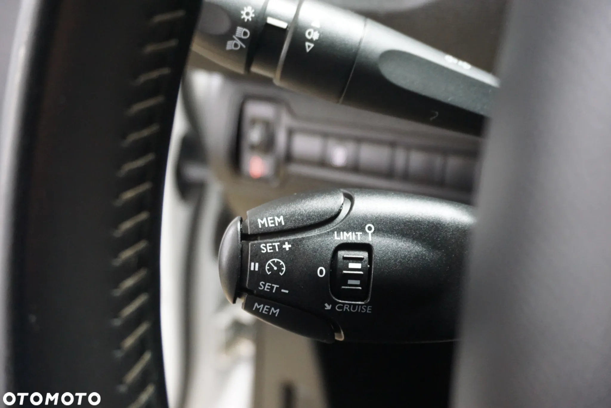 Peugeot 308 SW 1.5 BlueHDi Access S&S - 31