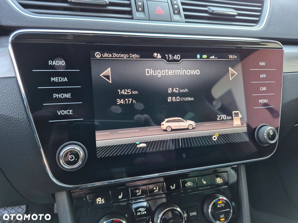 Skoda Superb 2.0 TDI SCR 4x4 Style DSG - 11