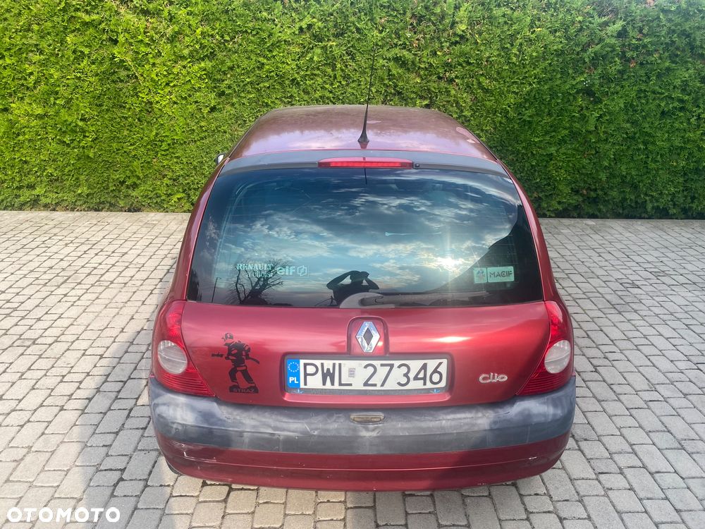 Renault Clio 1.9 DTi RXE - 4