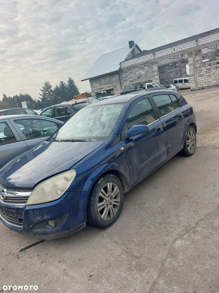 Opel Astra 1,7 D 2009 r na części - 3