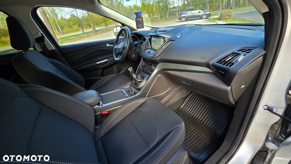 Ford Kuga 1.5 EcoBoost FWD Titanium ASS - 32