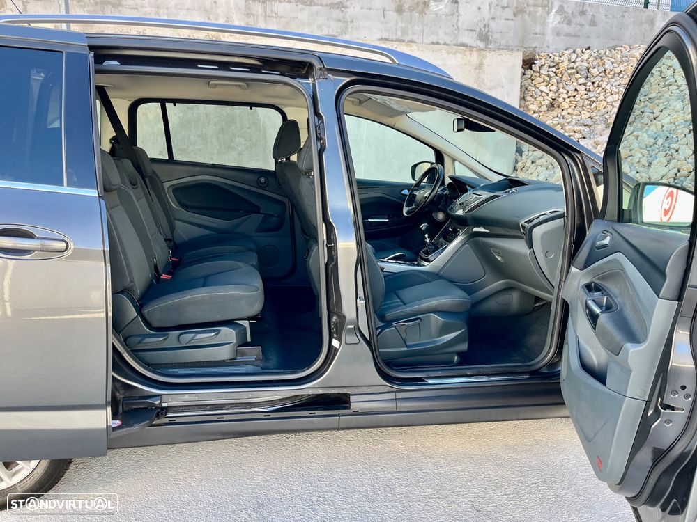 Ford C-Max 1.0 Ecoboost S&S Titanium - 29