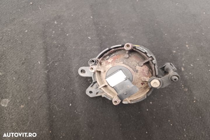 Proiector stanga 8E0941699 0305063001 8E0941699 0305063001 Audi A4 B6 - 4