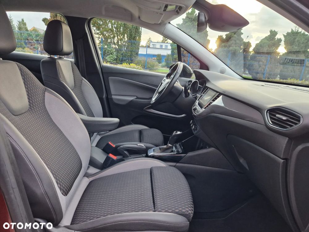Opel Crossland X - 33