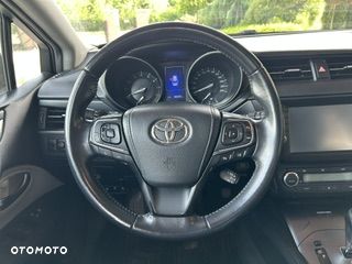 Toyota Avensis 1.8 Premium MS - 10
