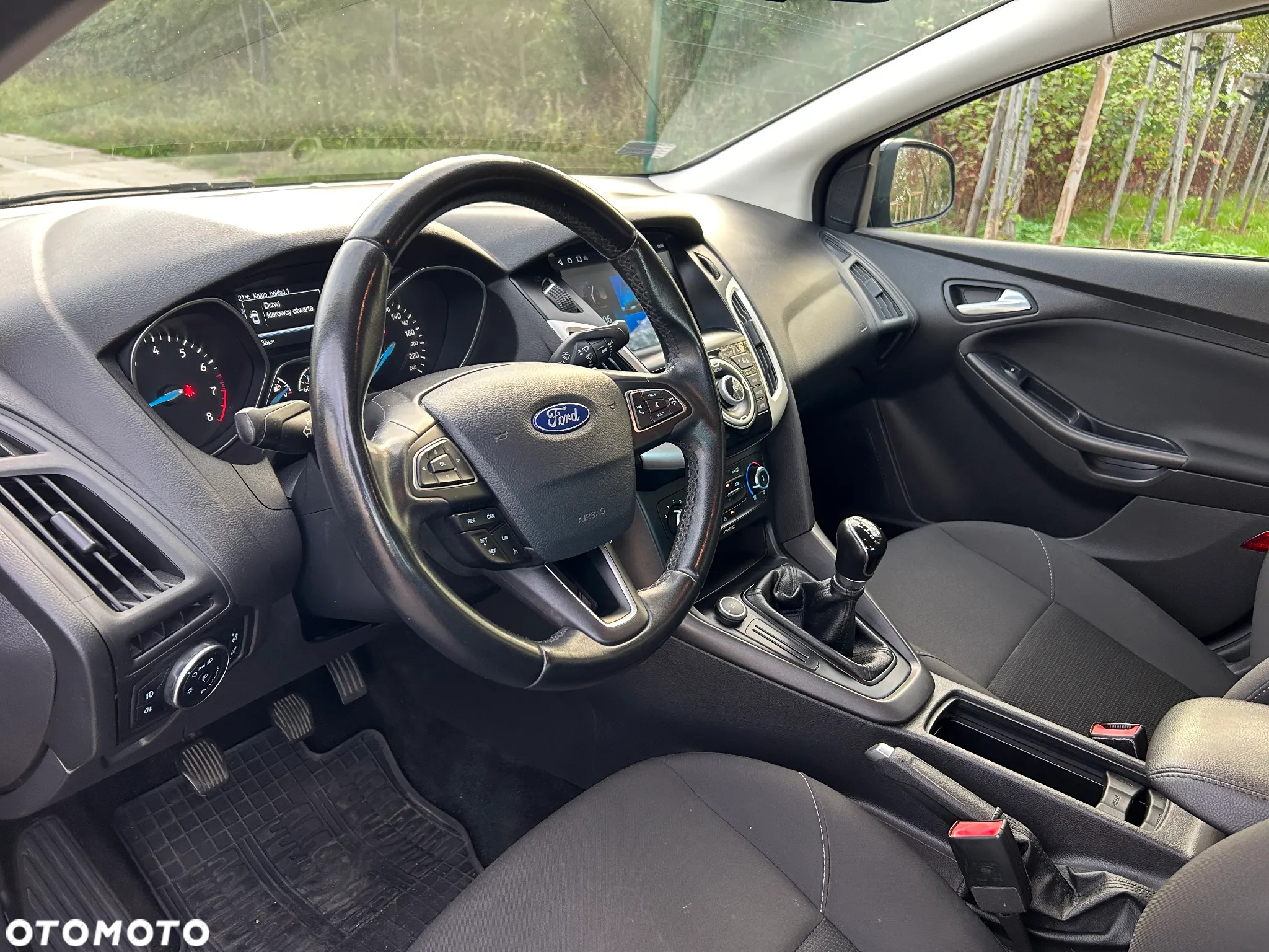 Ford Focus 1.6 Trend - 22