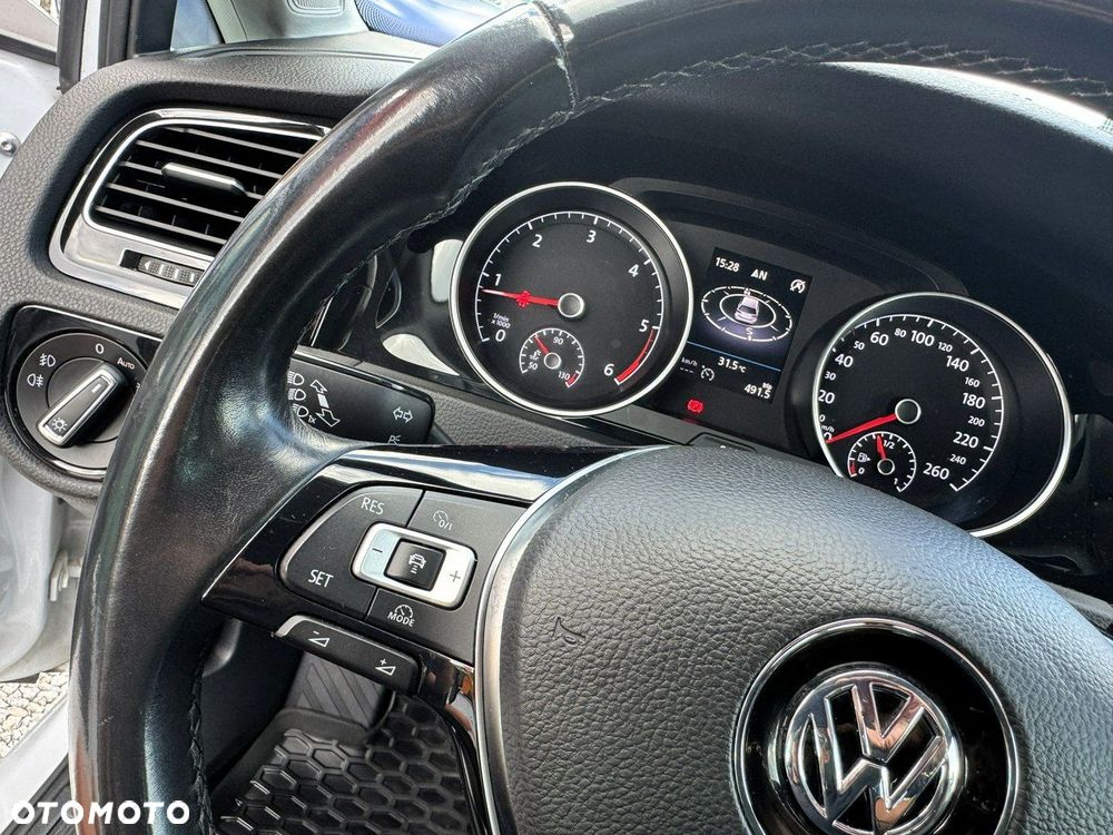 Volkswagen Golf VII 1.6 TDI BMT Highline - 18