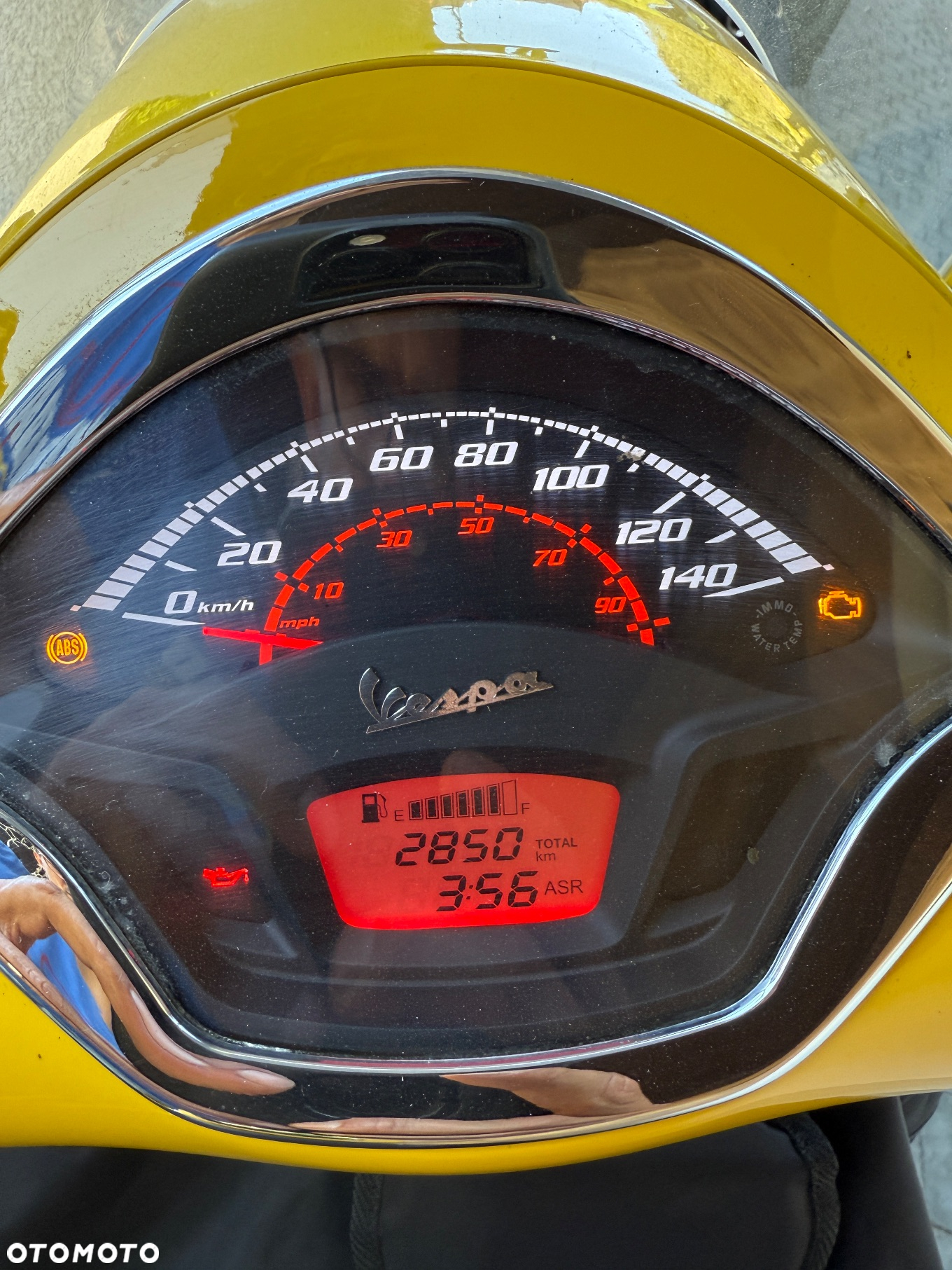 Vespa GTS - 2