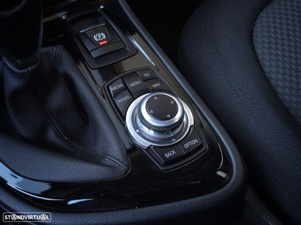 BMW 216 Active Tourer d - 18