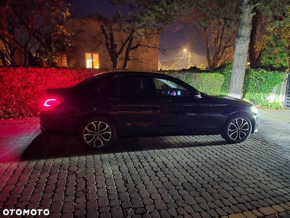 Mercedes-Benz Klasa C 220 d 4MATIC 9G-TRONIC - 1