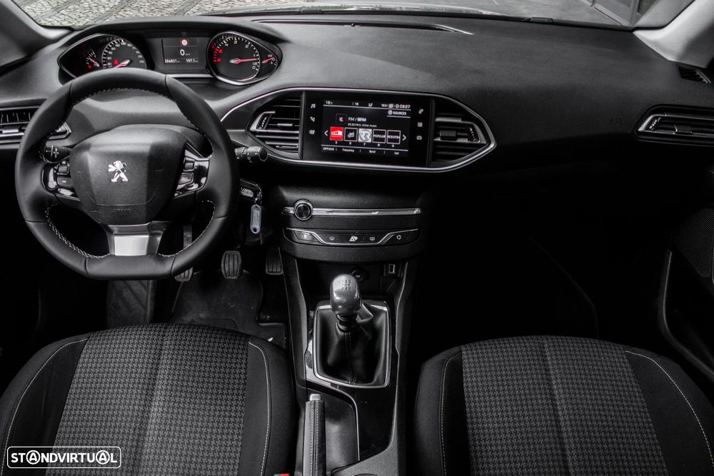 Peugeot 308 SW BlueHDi 130 Stop & Start Active - 31