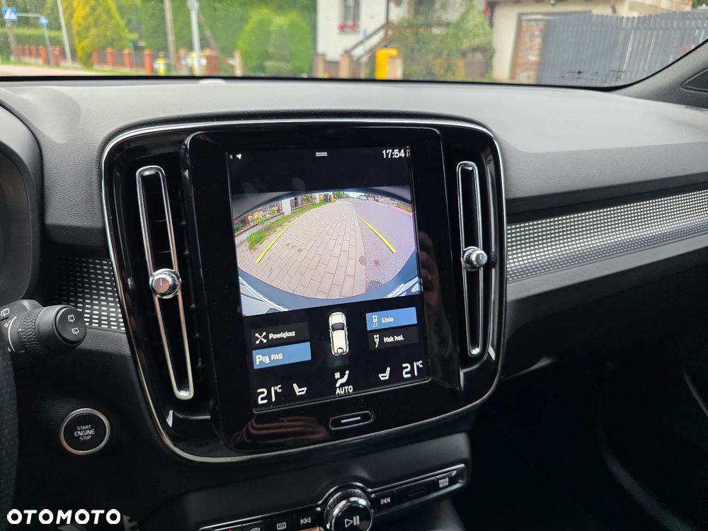 Volvo XC 40 D3 R-Design - 30
