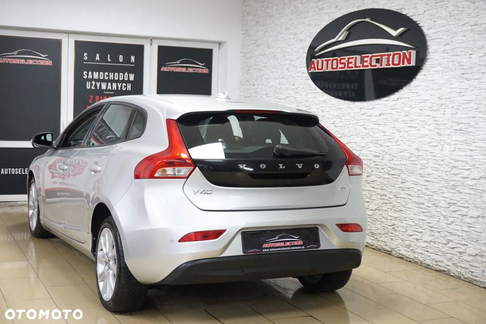 Volvo V40 D2 Geartronic Kinetic - 6