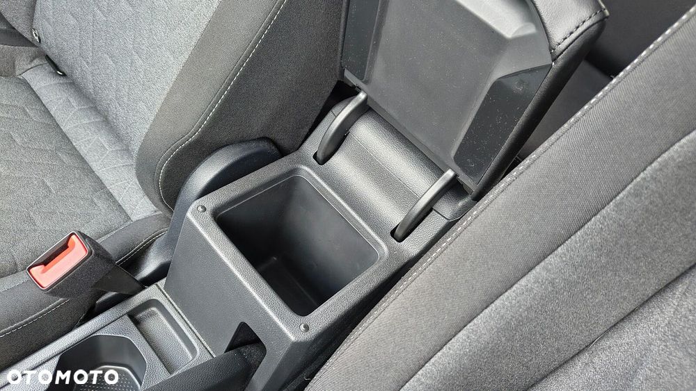 Volkswagen T-Cross - 30