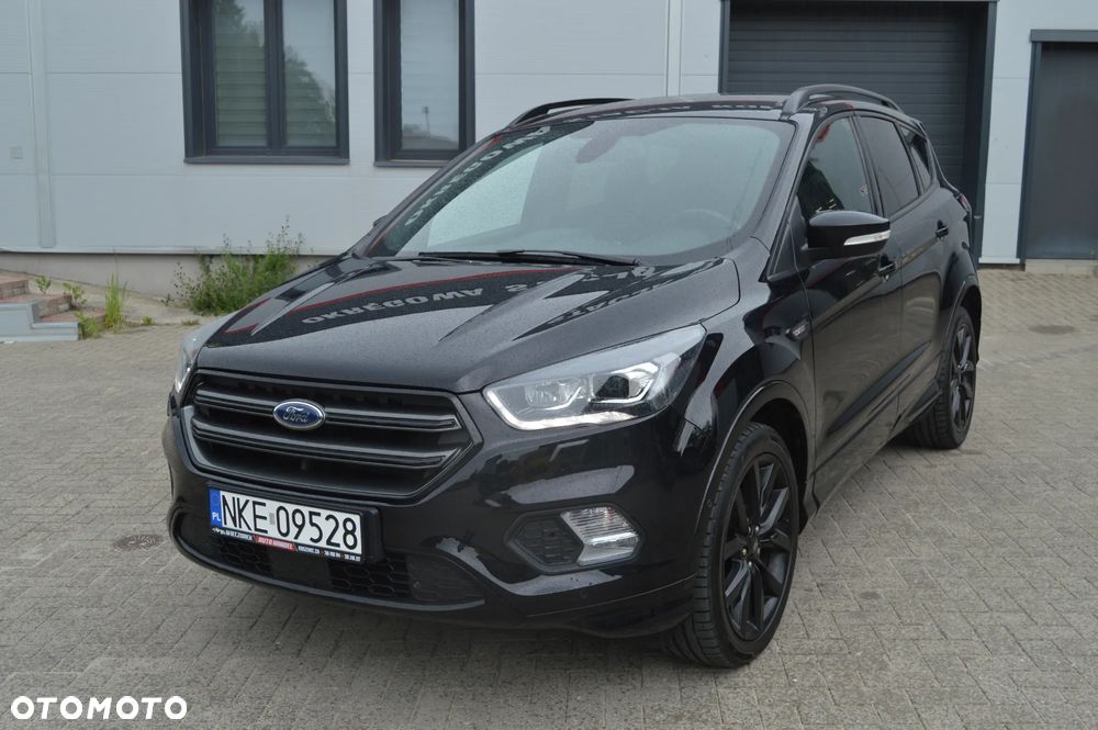 Ford Kuga 1.5 EcoBoost 2x4 ST-Line - 3