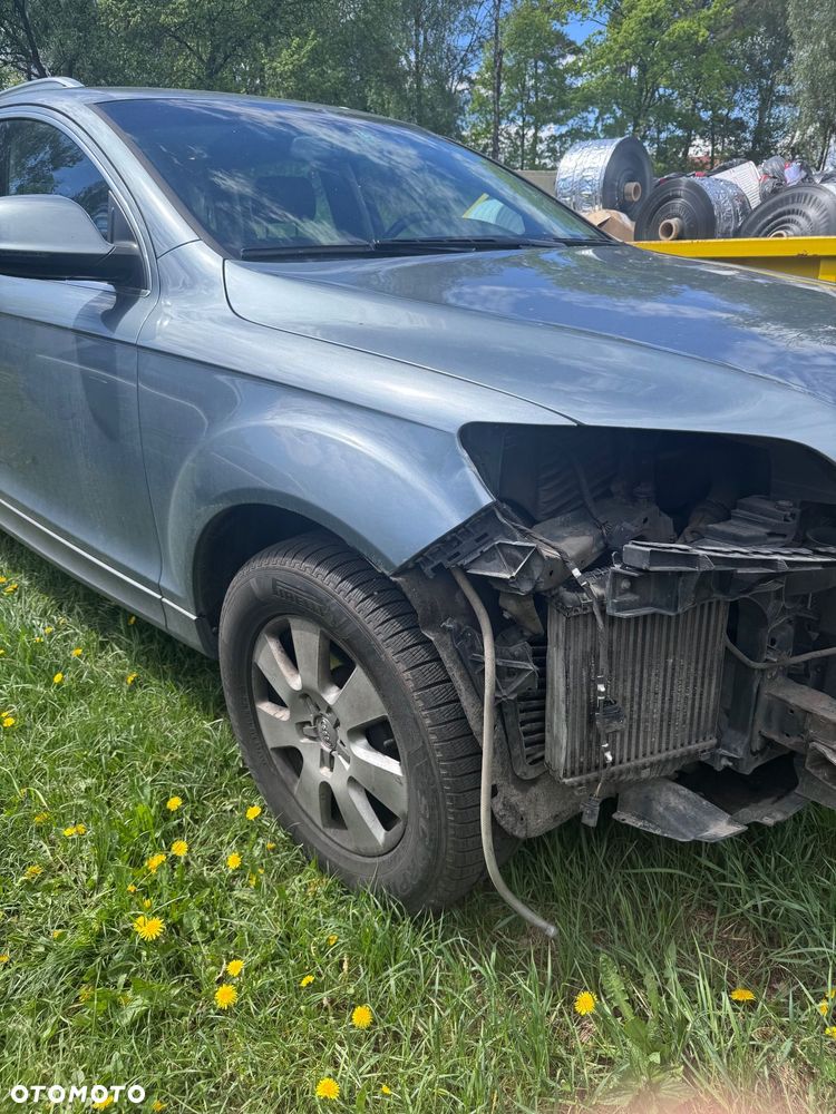 Audi Q7 3.0 TDI DPF Quattro Tiptronic - 4