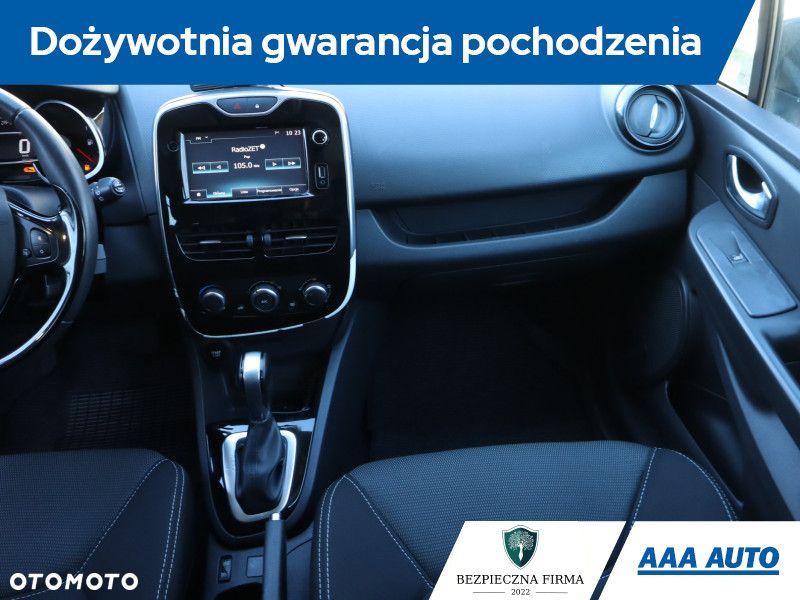 Renault Clio - 10