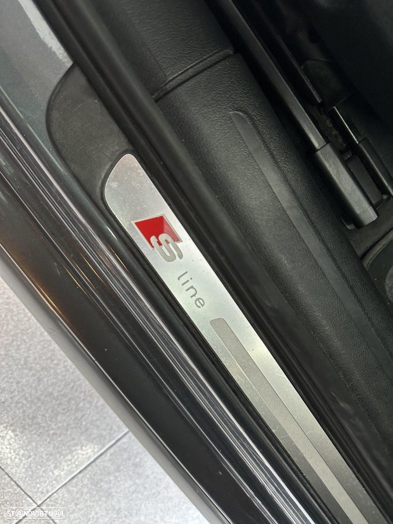 Audi A4 Avant 2.0 TDI S-line - 12