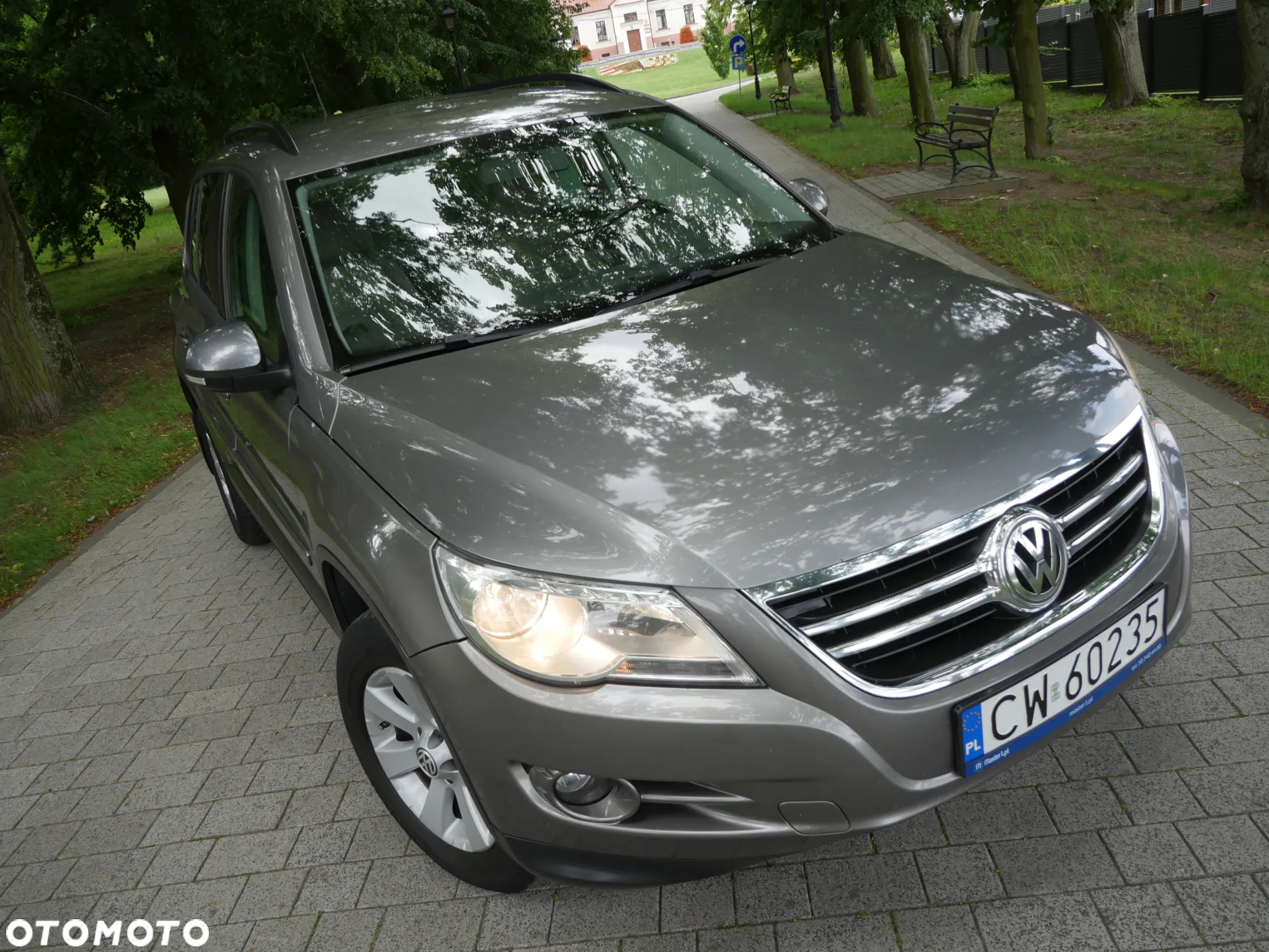 Volkswagen Tiguan 2.0 TDI 4Mot Track&Field - 9