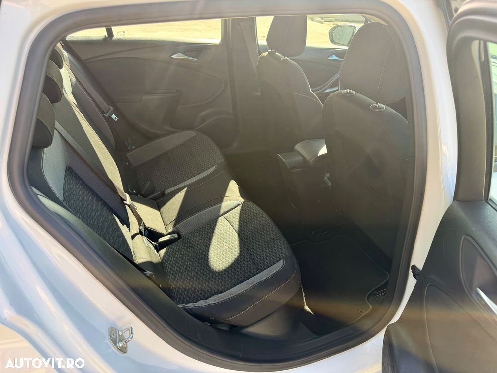 Opel Astra 1.2 Turbo Start/Stop Business Edition - 21