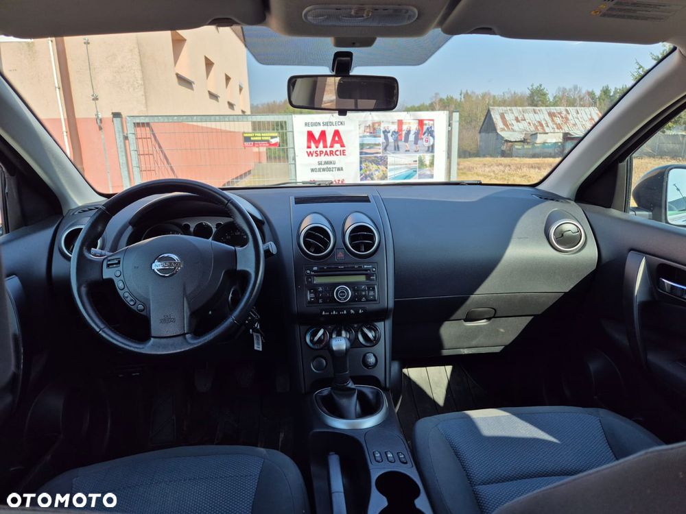 Nissan Qashqai 1.6 Visia - 4