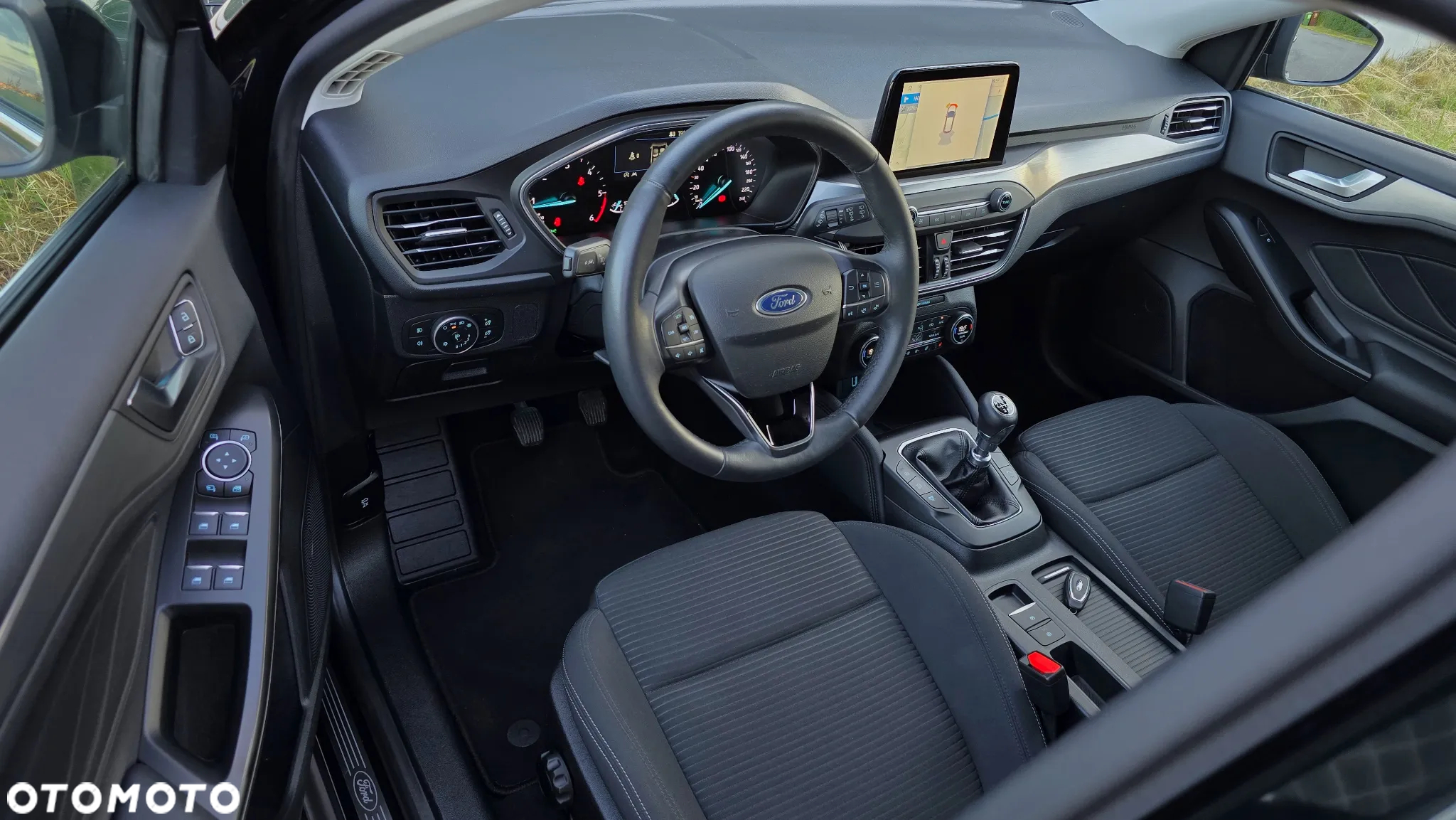 Ford Focus 2.0 EcoBlue Titanium X - 11