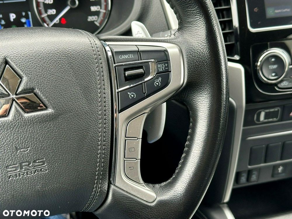 Mitsubishi L200 2.2 d DC Instyle Plus - 36