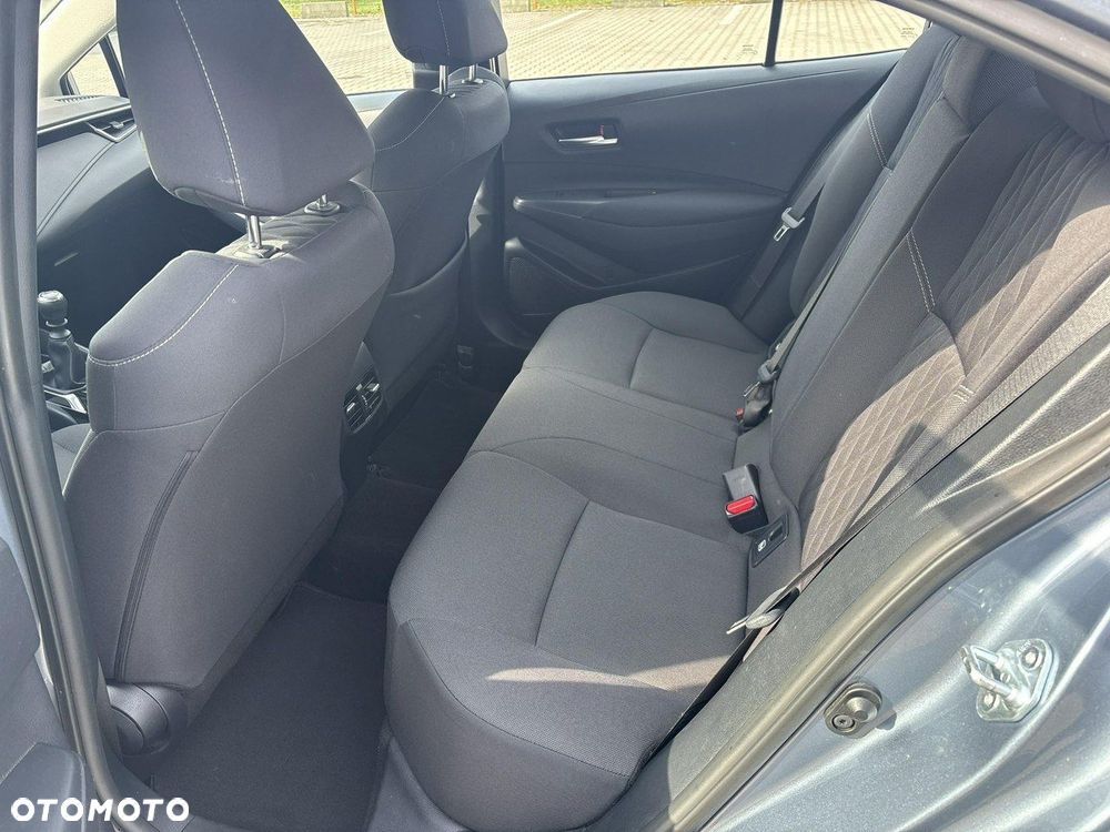 Toyota Corolla 1.6 Comfort - 12