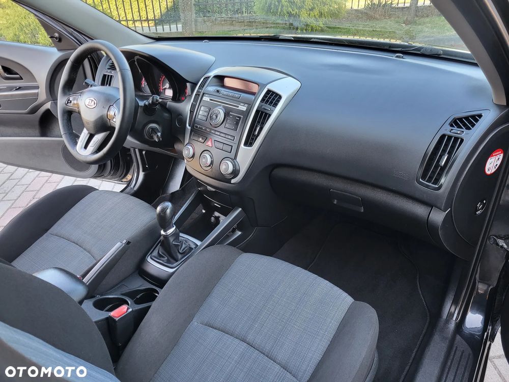 Kia Ceed 1.6 CVVT EX - 20