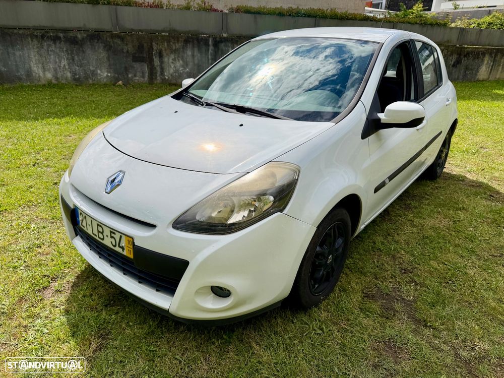 Renault Clio 1.5 dCi Dynamique S - 17