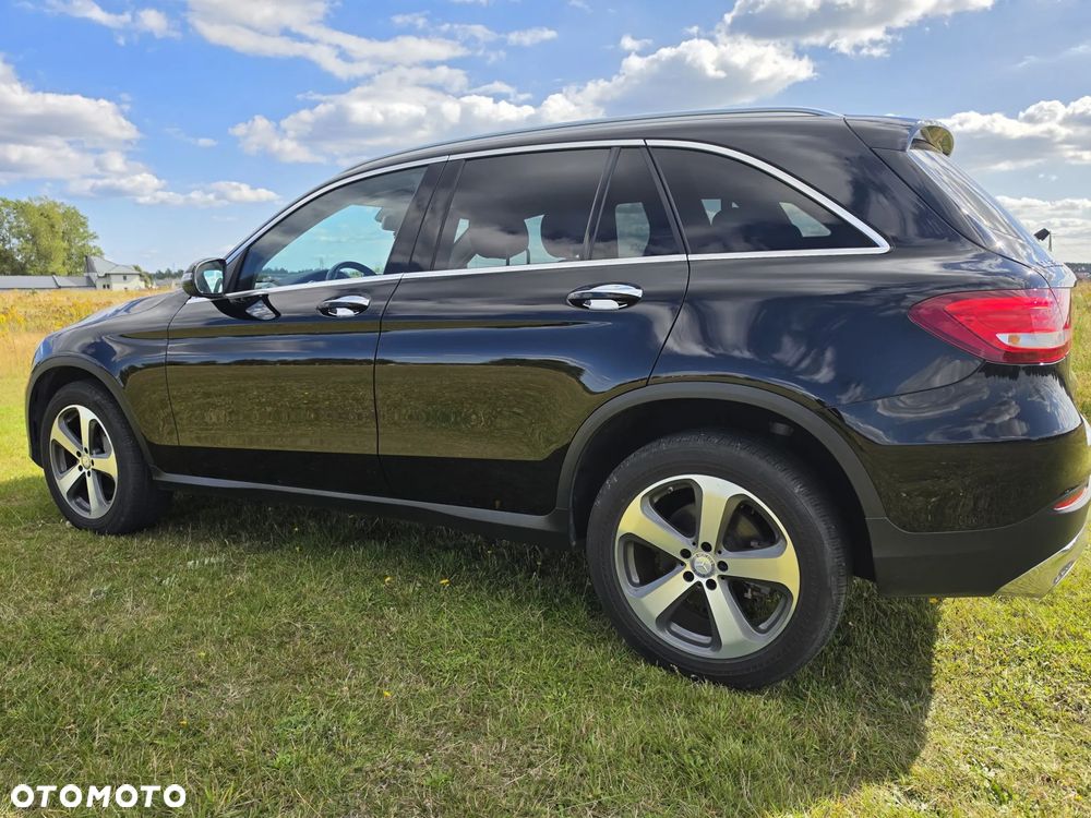 Mercedes-Benz GLC - 4