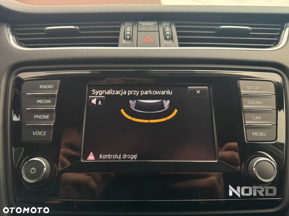 Skoda Octavia 2.0 TDI Green tec 4x4 Elegance - 14