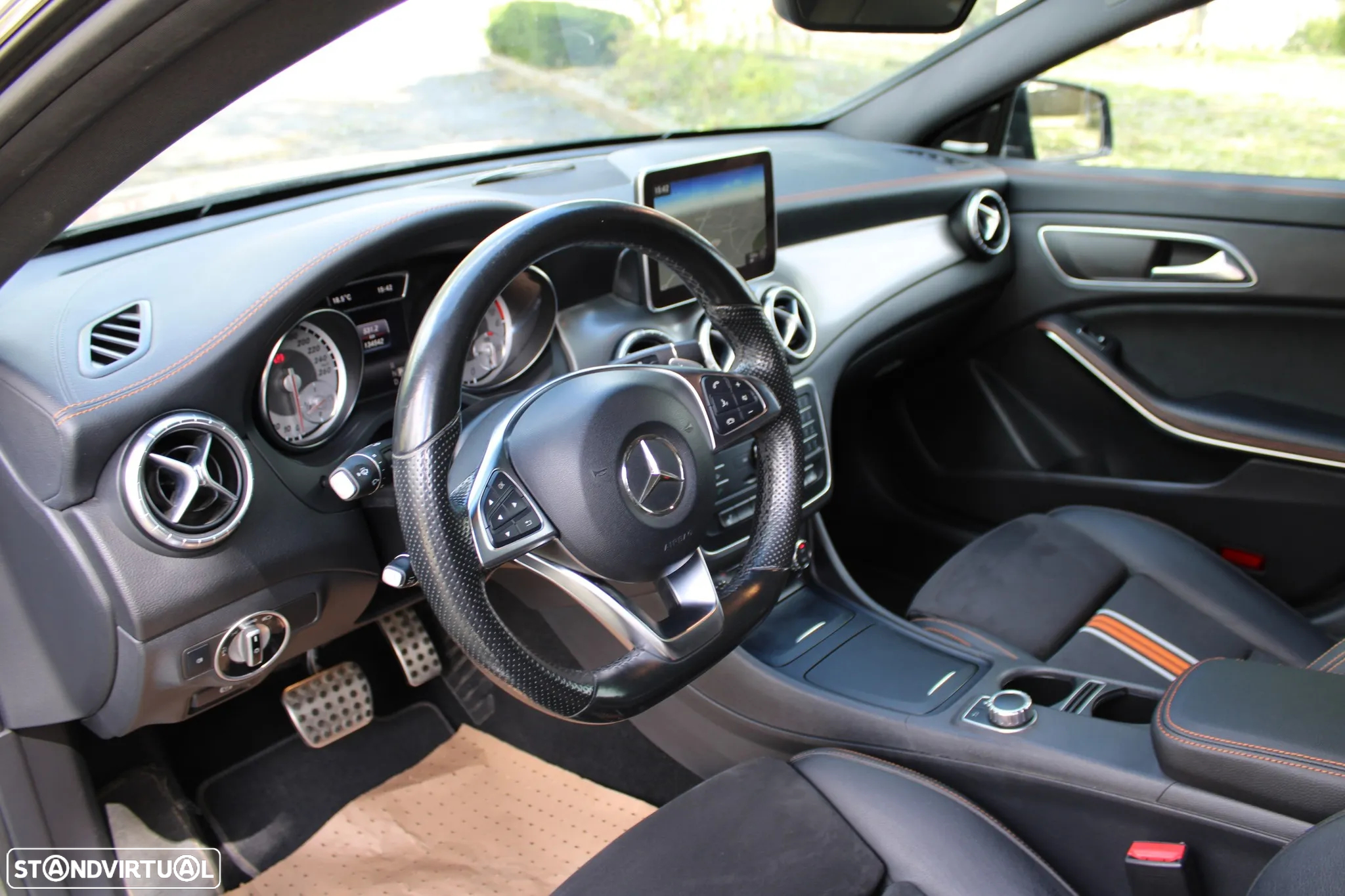 Mercedes-Benz CLA 220 d Shooting Brake AMG Line Aut. - 8