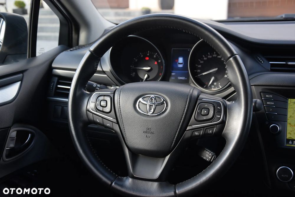 Toyota Avensis 1.8 Edition (2014) - 21