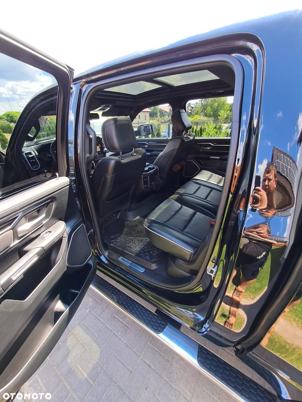 Dodge RAM 1500 5.7 4x4 - 20