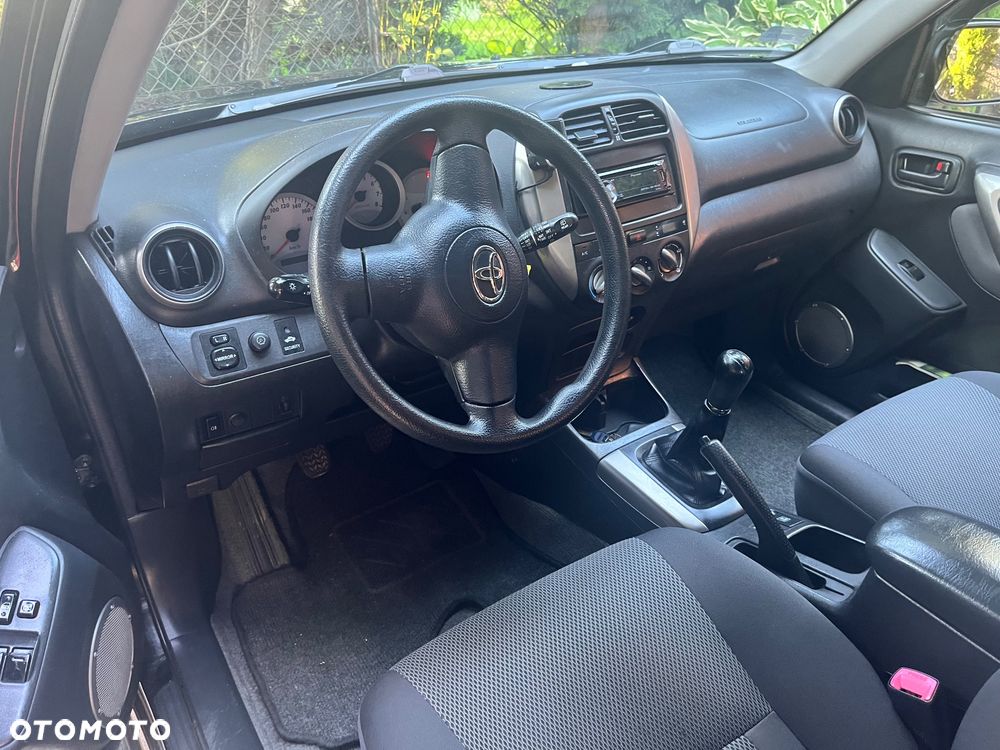 Toyota RAV4 1.8 VVT-i Luna 2WD - 6