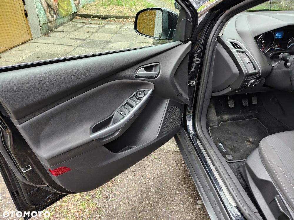 Ford Focus 1.6 EcoBoost Start-Stopp-System Titanium - 8