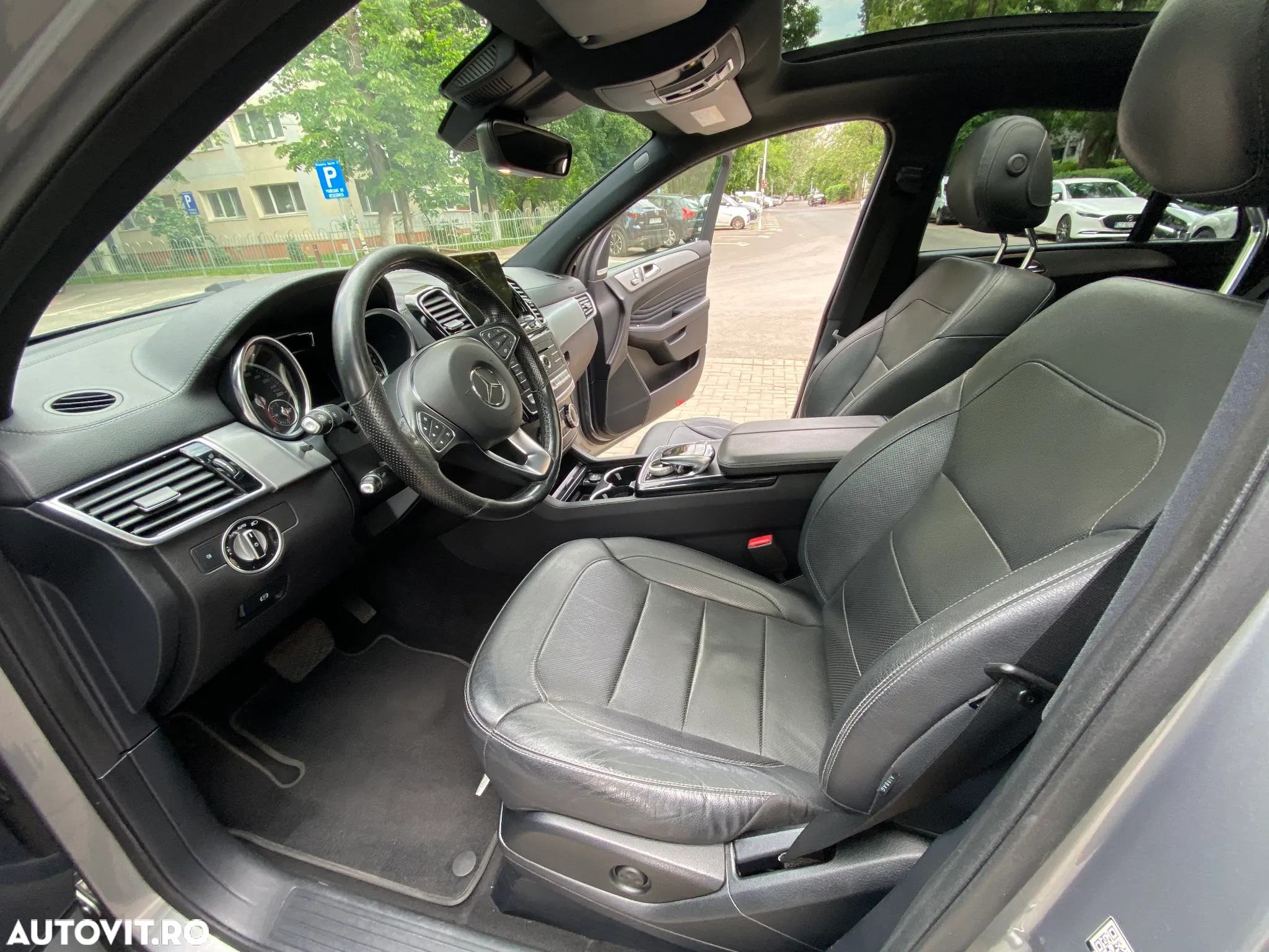 Mercedes-Benz GLE 350 d 4MATIC - 4