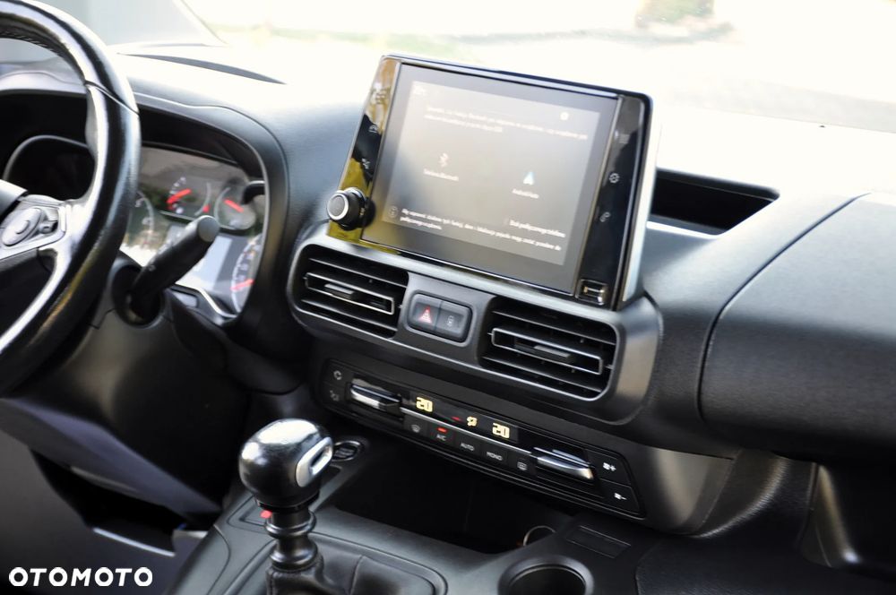 Opel Combo - 28