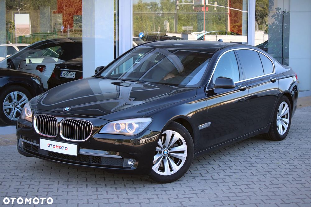 BMW Seria 7 740d xDrive - 11