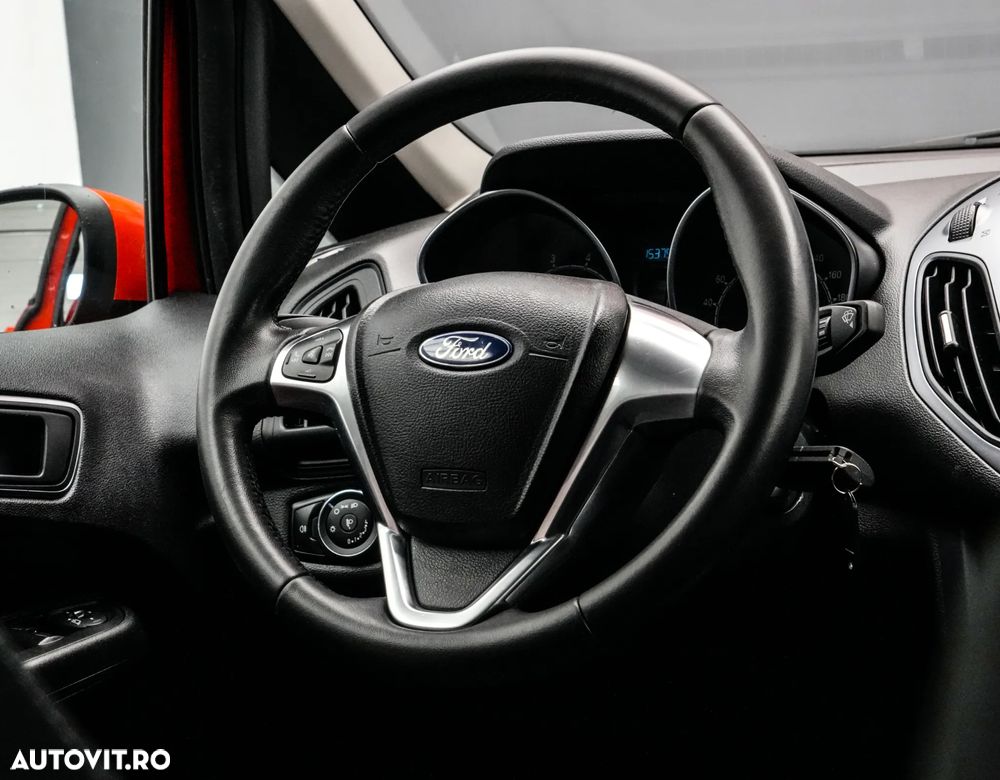 Ford B-Max 1.0 EcoBoost Titanium - 15