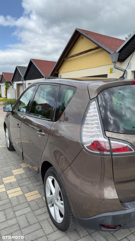 Renault Scenic 1.6 16V 110 Authentique - 4