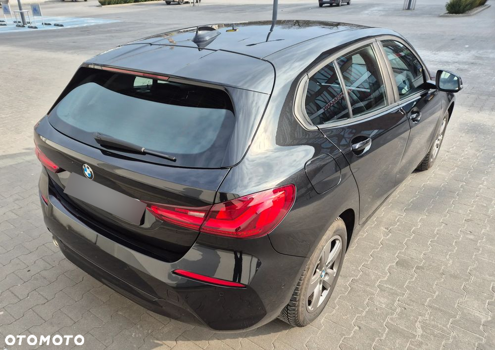 BMW Seria 1 116d - 4